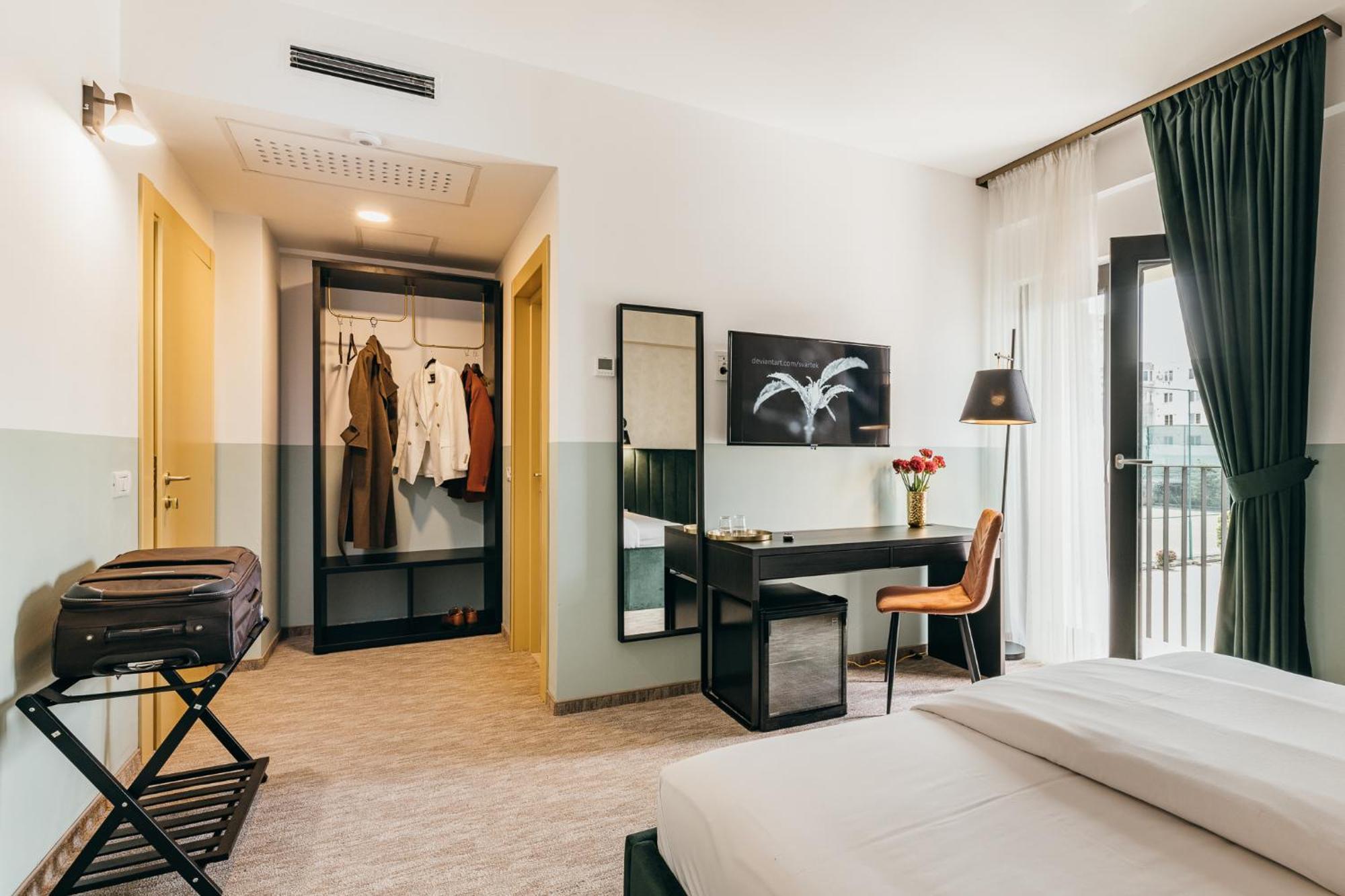 Hotel Agora Mures Târgu-Mureş 外观 照片