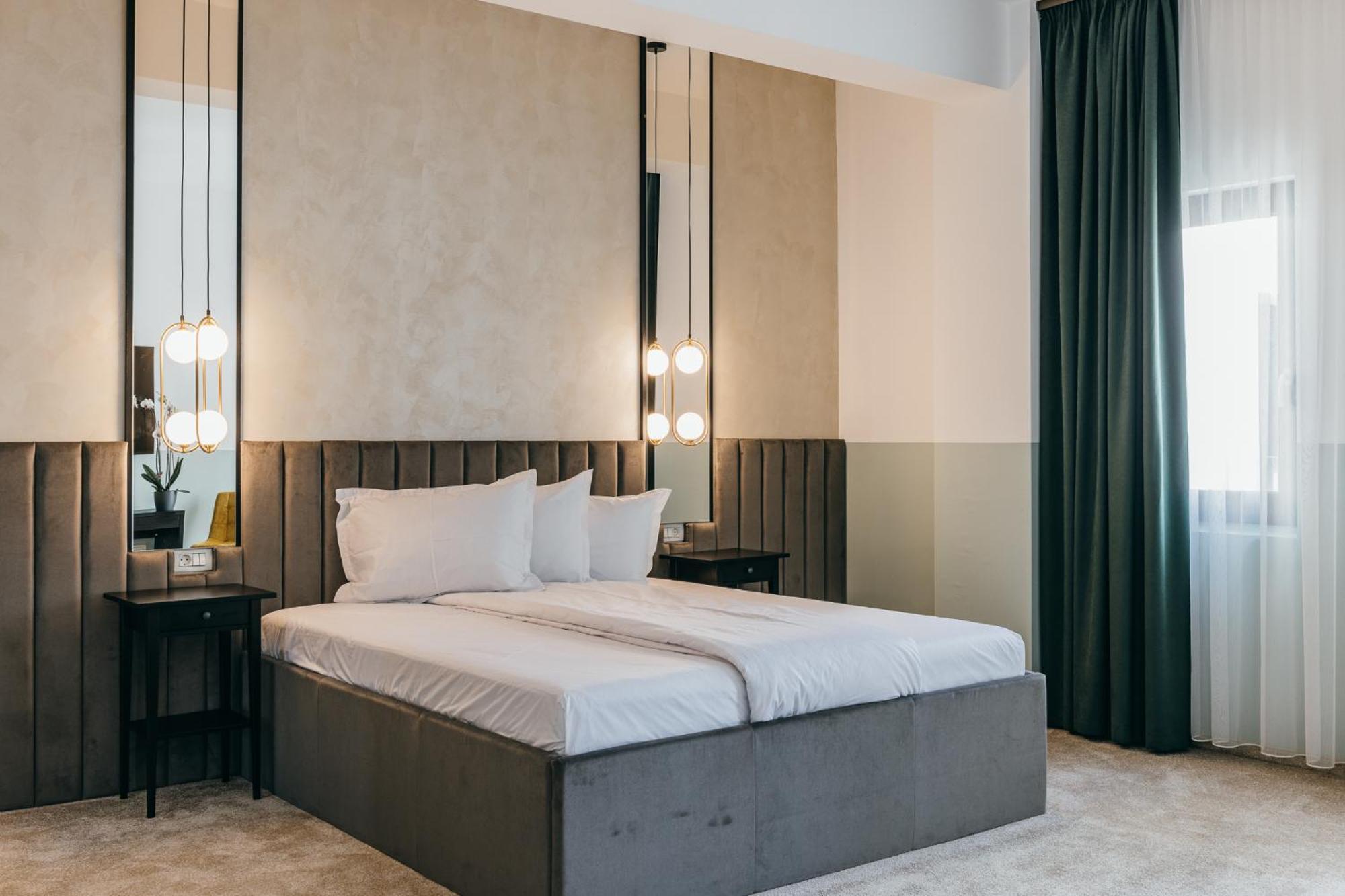 Hotel Agora Mures Târgu-Mureş 外观 照片