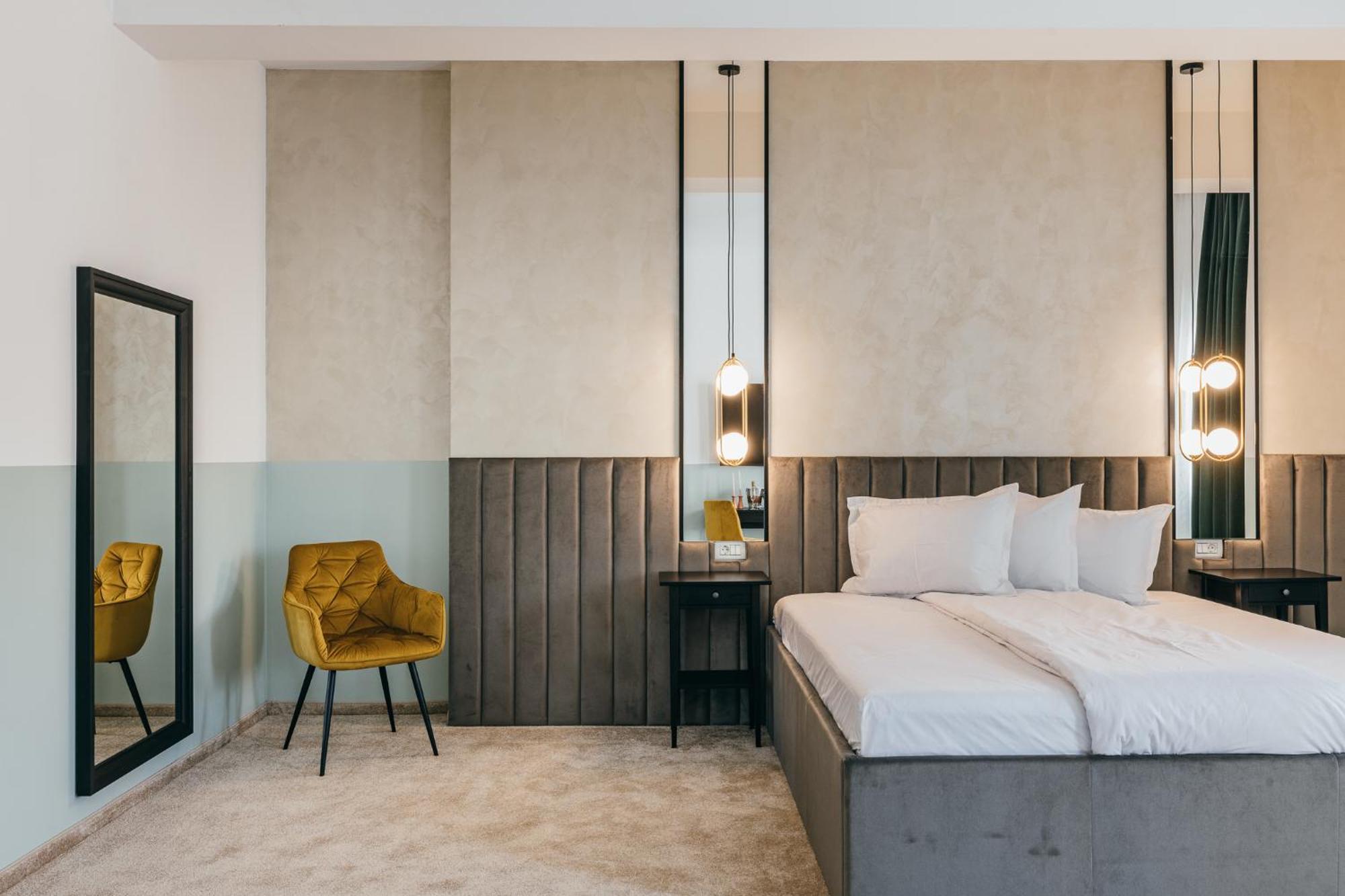 Hotel Agora Mures Târgu-Mureş 外观 照片